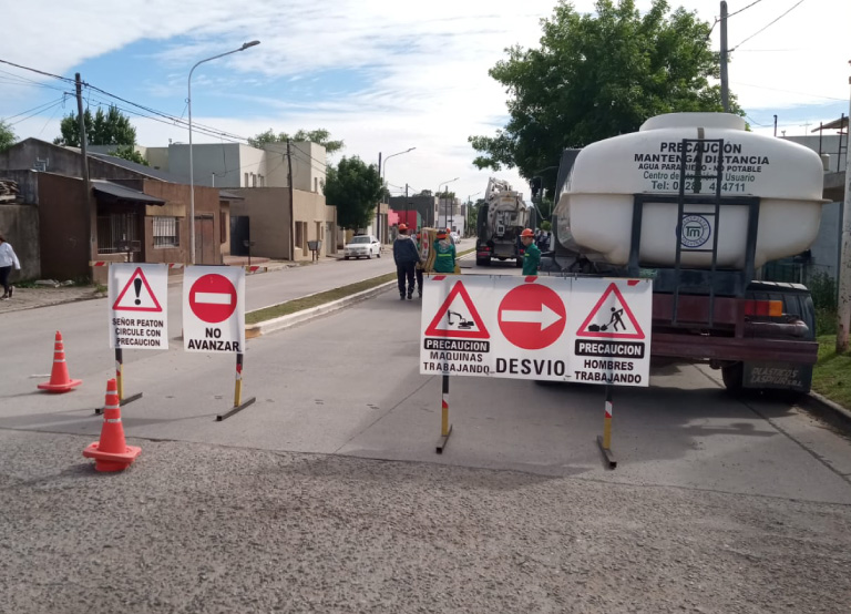 Foto de Desobstrucción y limpieza de conductos pluviales, sumideros y nexos 2